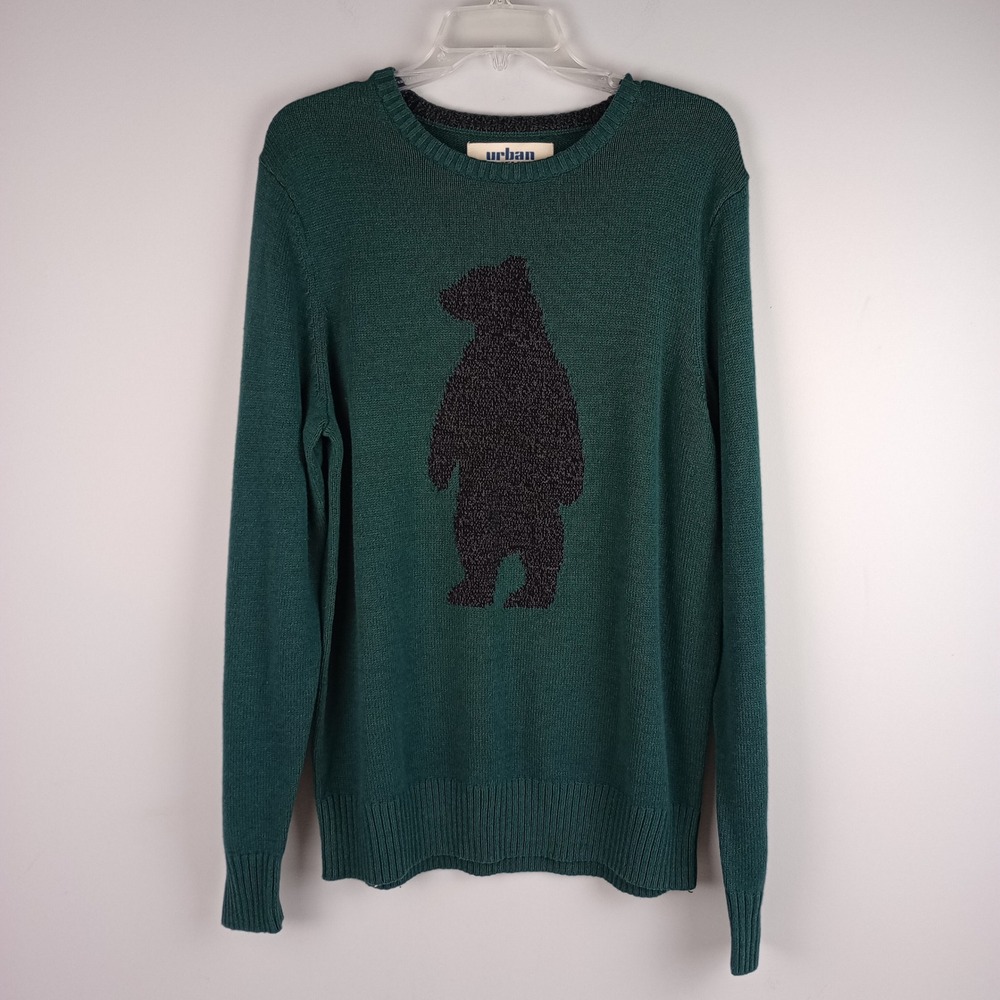 NWT Urban Pipeline Men L Green Bear Graphic Knit Long Sleeve Cotton Sweater